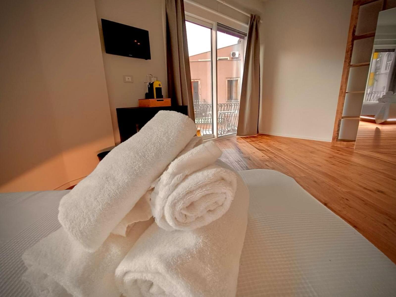 Taormina Boutique Rooms Buitenkant foto