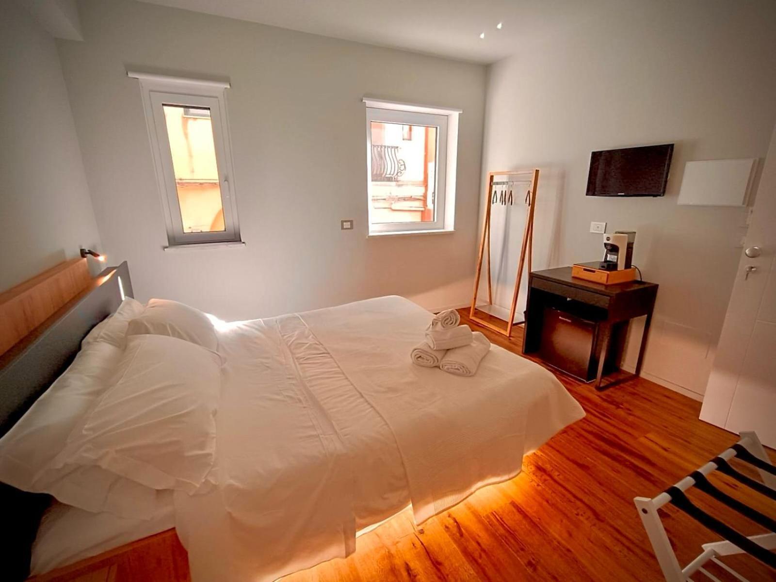 Taormina Boutique Rooms Buitenkant foto